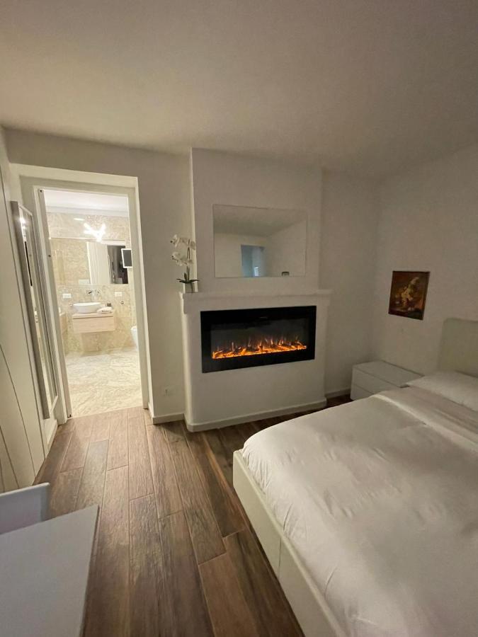 Apartamento Luxury 1 Al Duomo Di Parma Exterior foto